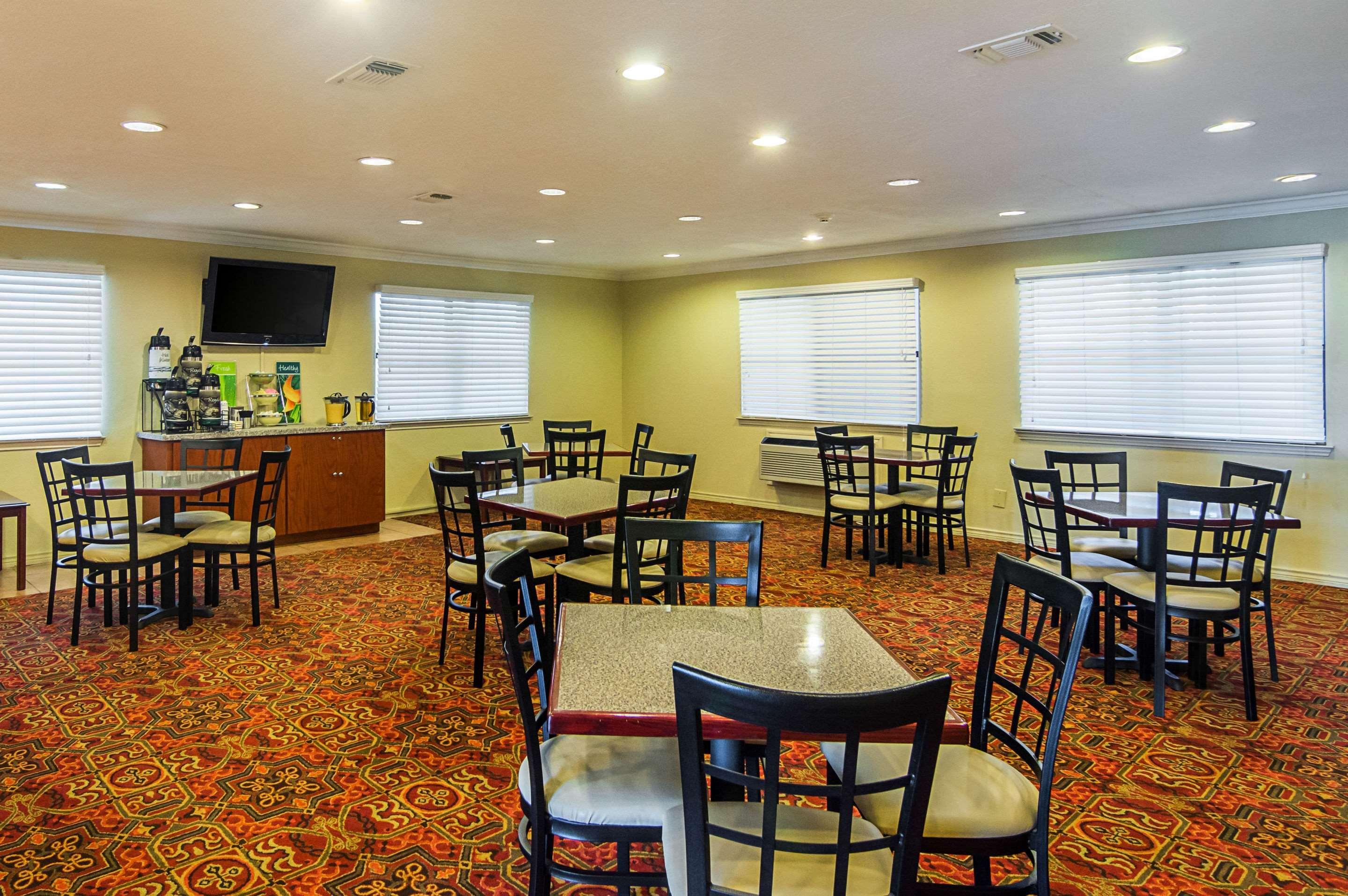 Quality Inn & Suites Garland - East Dallas Екстер'єр фото
