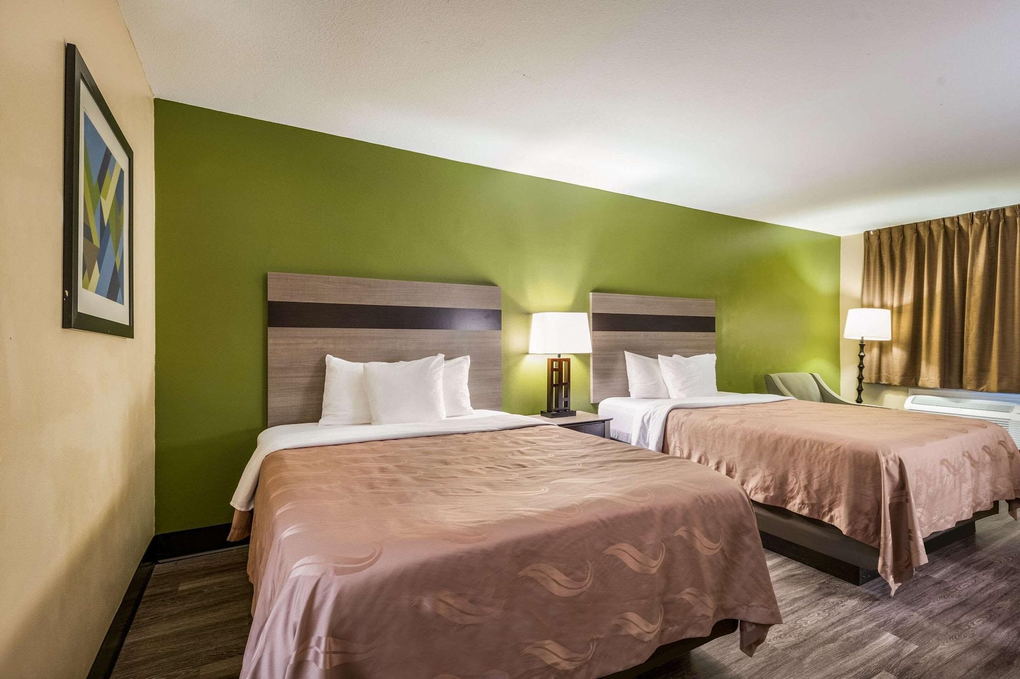 Quality Inn & Suites Garland - East Dallas Екстер'єр фото